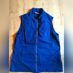 Girl Scouts Leader Vest *New *Never worn Size Large